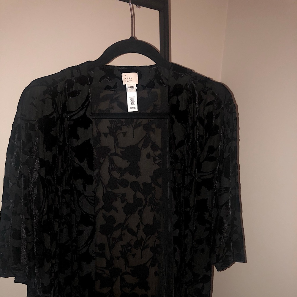 Black Lace Shawl